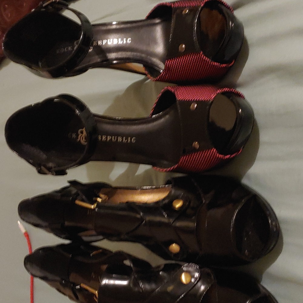 2 pairs of high heels for the price $5